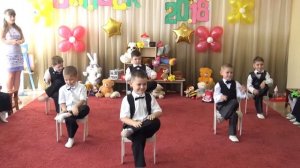 Танец со стульями Старшая группа