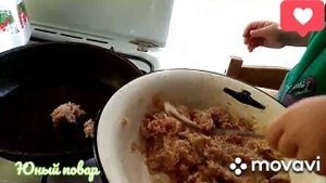 Как приготовить блины с мясом.