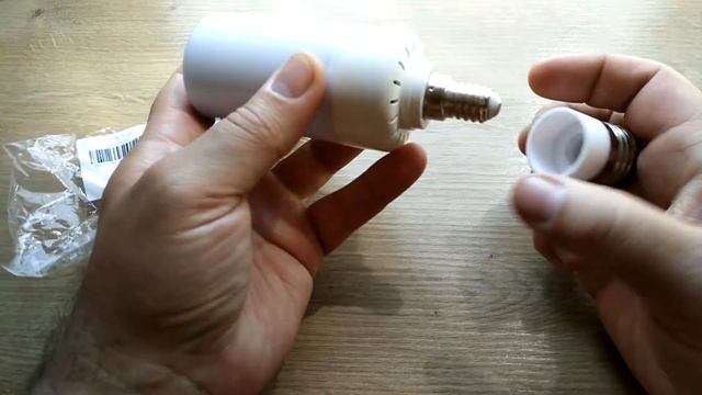 E14 to E27 adaptor смотреть онлайн