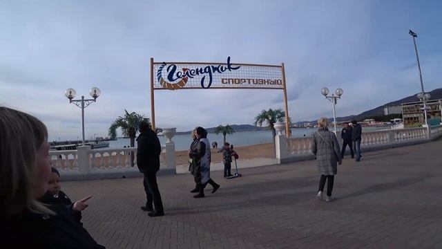 В Геленджик на Лада Весте СВ Кросс. Получил номера. Расход после 500 км.