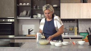 ПИРОГ с ВИШНЕЙ заливной «Венский» • простой рецепт вкусной выпечки к чаю
