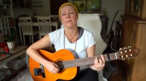 Maha Mantra (Tina Malia/ Jahnavi Harrison) Gitarren Tutorial mit Akkorden & Text / Relax Mantra