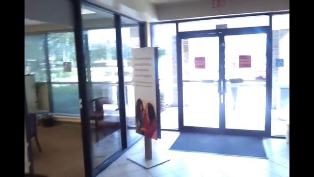 № 1649 Америка БАНК изнутри СЪЕМКА ЗАПРЕЩЕНА Орландо Флорида США смотреть онлайн