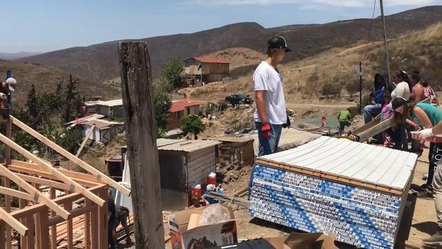 2017 Amistad building a house смотреть онлайн