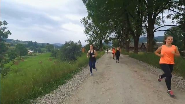 Фитнес тур Карпаты.Тренировки по CrossFit в горах смотреть онлайн