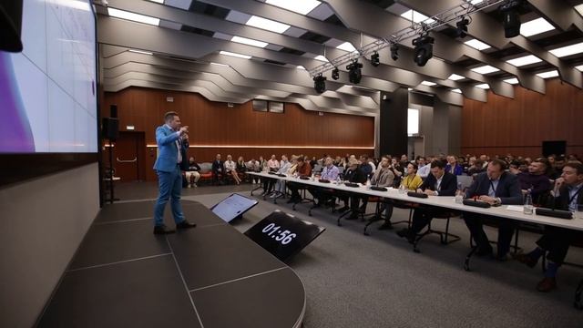 Ростелеком. Спикер Сергей Богданов. Презентация идеи на миллиард. Роботы вместо HR’ов.