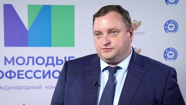 Интервью с заместителем Министра просвещения РФ  Д.Е. Грибовым