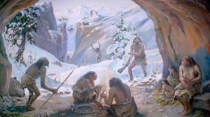 КОГДА  ЧЕЛОВЕК  ВПЕРВЫЕ  ПОСТРОИЛ  СЕБЕ  ЖИЛИЩЕ  ?