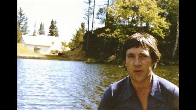 На день рождения Владимира Семёновича Высоцкого, исполнение песни моё - Ошибка Вышла.