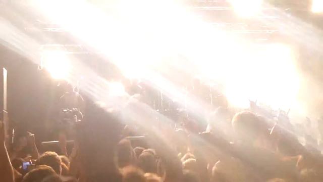 Eskimo Callboy Live in TeleClub 17 03 2016 Ekaterinburg Crystals смотреть онлайн