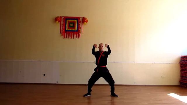 Кхиконг дыхательное упражнение школы  "Нятнам\Nhat-Nam" плавный танцующий.