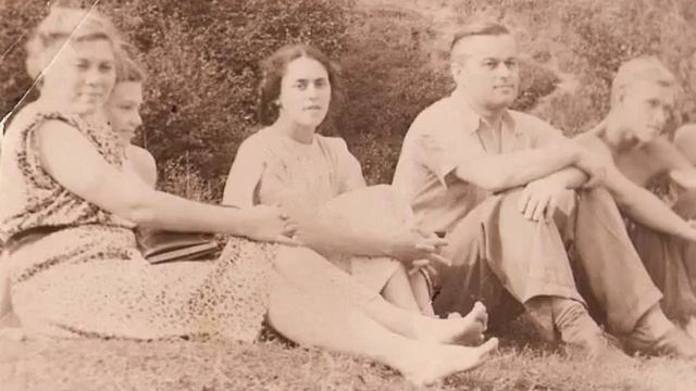 Е. Жарковский "Кем ты будешь" (1938 г.) смотреть онлайн