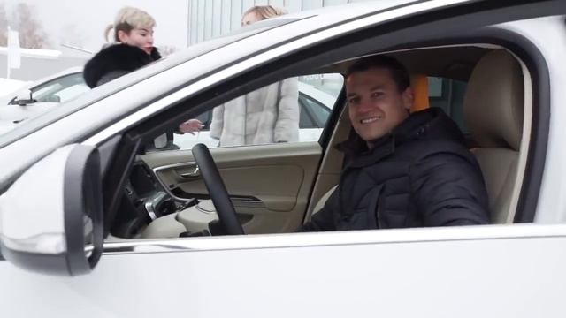 Машина. Подарок от компании!!! смотреть онлайн