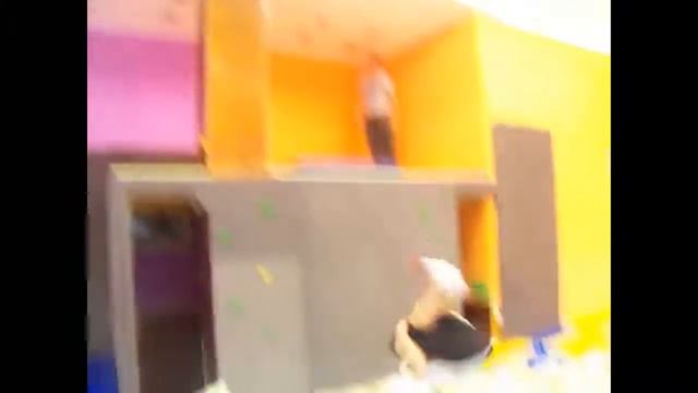 Получил сотрясение при исполнении! смотреть онлайн