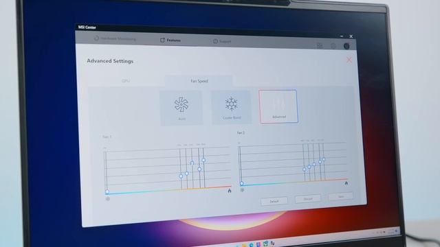 Đánh giá MSI Stealth 16 Studio: Máy có nhiều “chất xám” | i9 13900H + RTX 4060 смотреть онлайн
