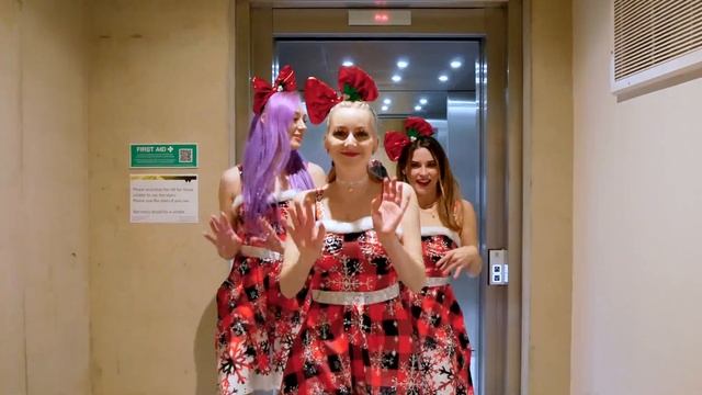 [KPOP IN PUBLIC] ORANGE CARAMEL '까탈레나(Catallena)' Christmas Special THROWBACK Dance Cover by KONCEP