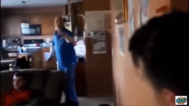 Parents Destroying kids Electronics #2 | Parents gone crazy. смотреть онлайн