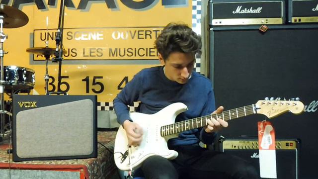 Vox AV 30
