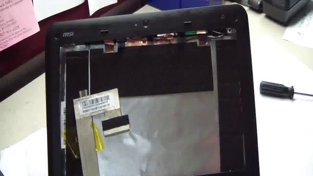 How to Replace Laptop Screen on MSI Wind U130 смотреть онлайн