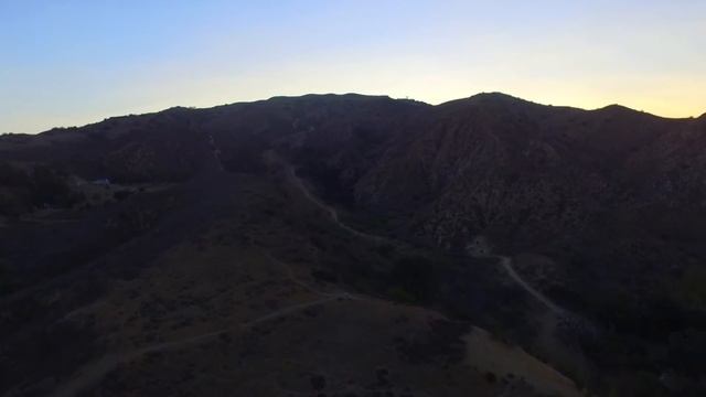 Drone Flight - O'Melveny Park, Granada Hills, California, United States смотреть онлайн