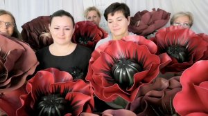 Ростовый Мак светильник из изолона бордо и Анемон светильник из ЕVA.