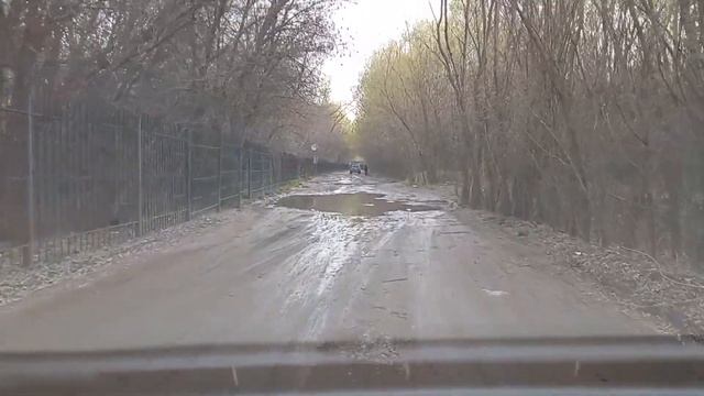 В парк по Сдыкова(Железнодорожная). Уральск апрель 2023