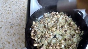 Пельмени запечённые в сметанно грибном соусе