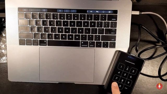 Hard Disk Lock with Password - ZALMAN ZM-SHE500 External hard disk security lock смотреть онлайн