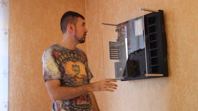 Thermaltake Core P5 - концепция экономии пространства в квартире смотреть онлайн