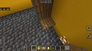 Как построить напольные часы в Майнкрафте.