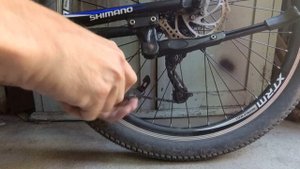 Как накачать ниппель ПРЕСТА PRESTA без переходника,три способа
