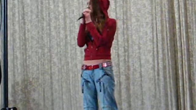 Юля читает рэп. г. Краматорск смотреть онлайн