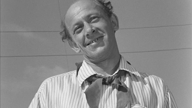 Два брака и одно заблуждение Галины Волчек смотреть онлайн