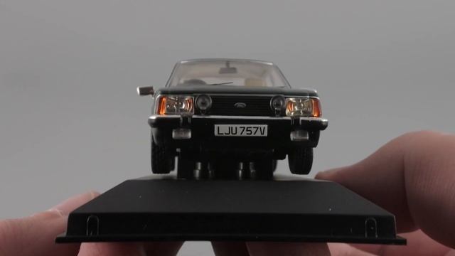 Британский финт: Ford Granada Mk II 2.8i Ghia Apollo Green • Vanguards • Масштабные модели 1:43 смотреть онлайн