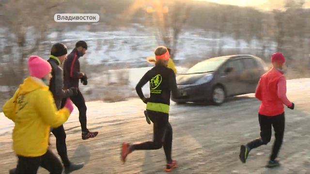 Как бегать правильно в любом возрасте, выяснили журналисты смотреть онлайн