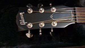 Gibson J-45
