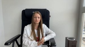 Александра  —  первая ученица Александера Мастер слова. А. Александер.