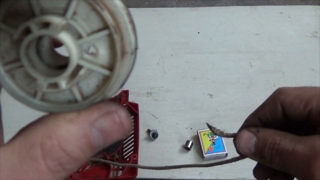 Как намотать пружину и натянуть шнур БЕНЗОПИЛЫ смотреть онлайн