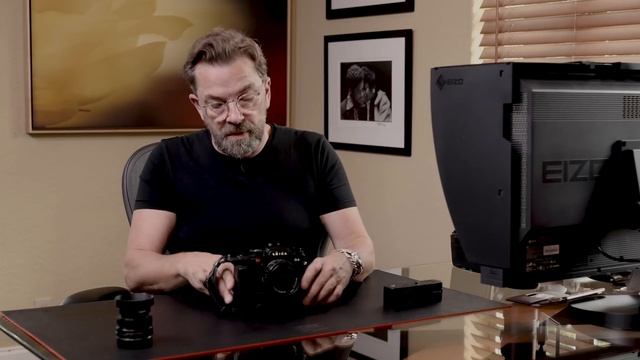 The Leica R4 film camera review and history by Thorsten von Overgaard смотреть онлайн