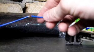 зачистка проводов инструментом