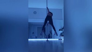 Танец на пилоне (пул денс)