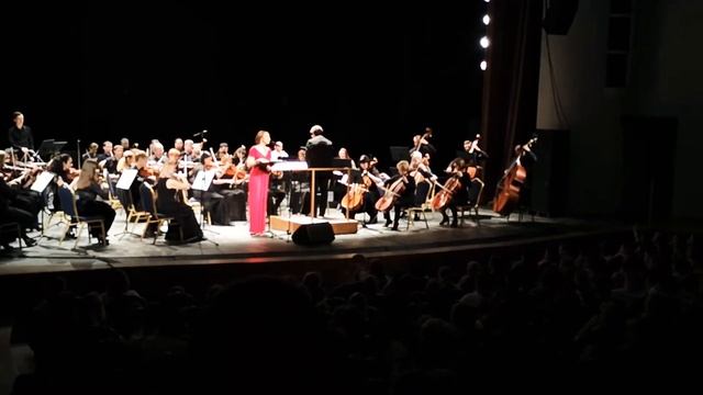 Сказки с оркестром. Екатерина Гусева "Аленький цветочек" смотреть онлайн