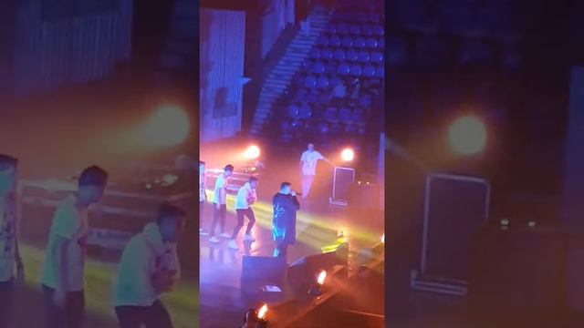 Руки Верх спустя 20 лет! Когда мы были молодые! Иркутск 07.04.2017 смотреть онлайн