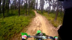 KAWASAKI KX 450F VS KLX 650R