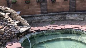 Борьба с сорняком на тротуарной плитке народным средством!!!