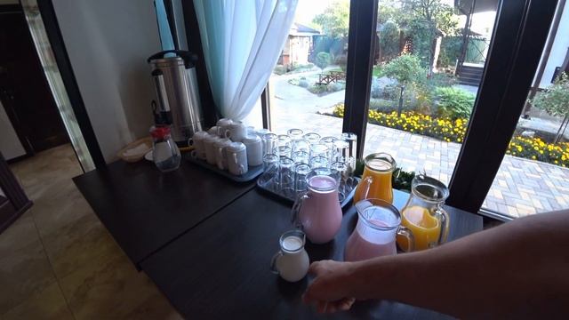 Завтрак в кафе Парка Хаджох. День 5-й, часть 2-я. смотреть онлайн