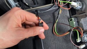 Bluetooth installation in BMW E60/E61 Cheap Bluetooth adapter from Aliexpress.