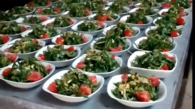 #салатсрукколойкусный салат с рукколой и помидорами