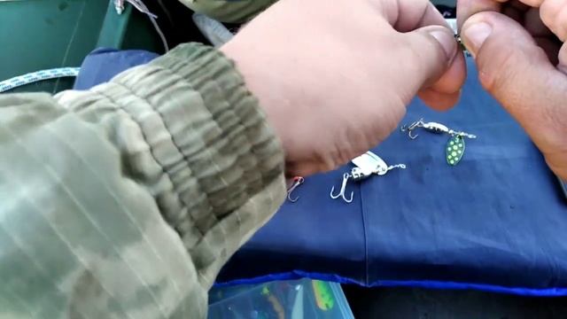 Рыбалка2020 12августа ловля щуки  на спиннинг с лодки ургинский пруд рыбалка в свердловской области