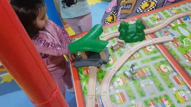 Wheels on the bus kids song cocomelon song  Bolalar uchun! песня для детей на английском языке!